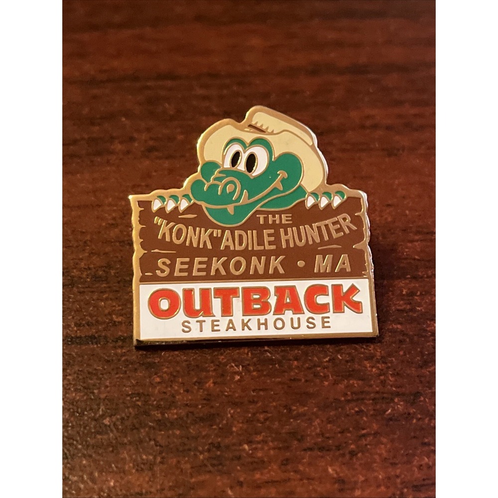 Outback Steakhouse Seekonk Massachusetts The "Konk"adile Hunter‎ Lapel Hat Pin
